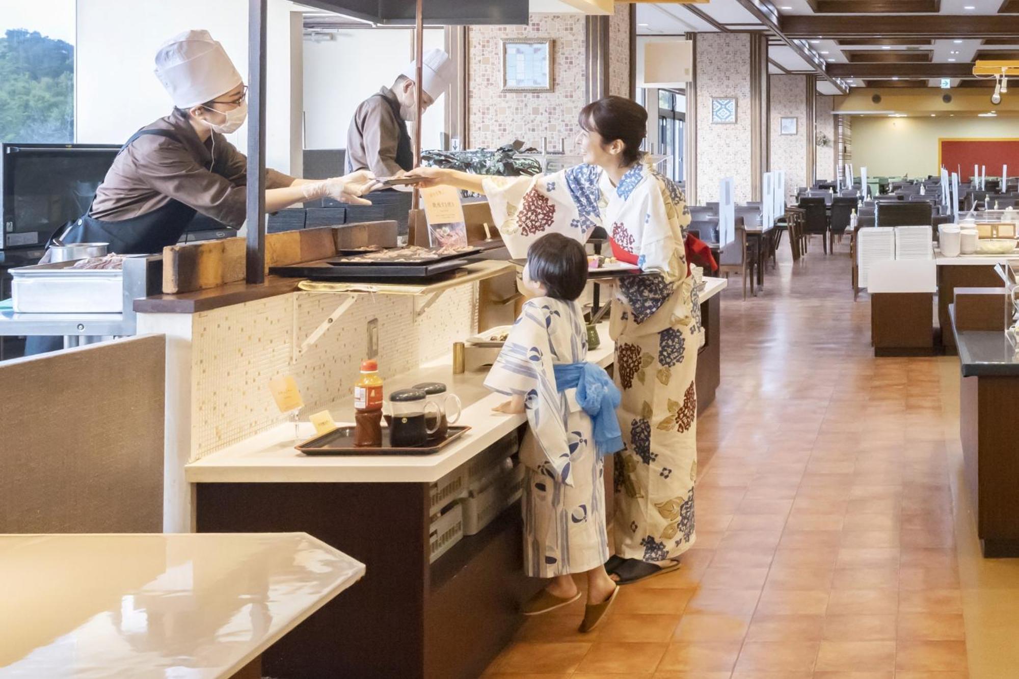 Ooedo Onsen Monogatari Shima Saichoraku Hotel Екстериор снимка